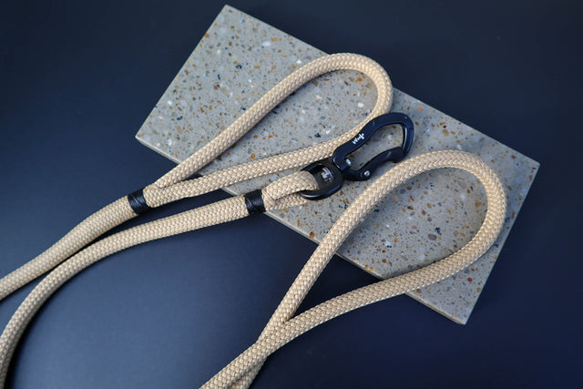 Black & Beige Rope Leash